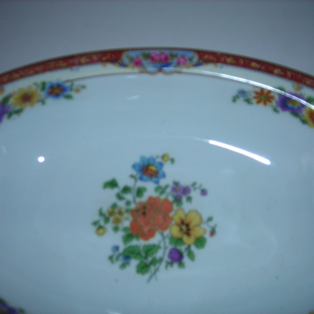 SOLD...T K THUN antique vegetable BOWL #THU244,oval shape - Picture 3 of 3